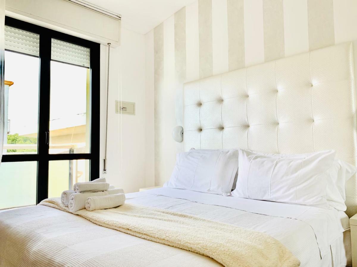 Hotel Baby B&B Milano Marittima Exterior photo